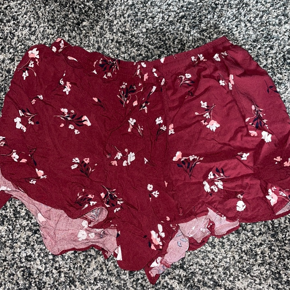 Flowy floral shorts